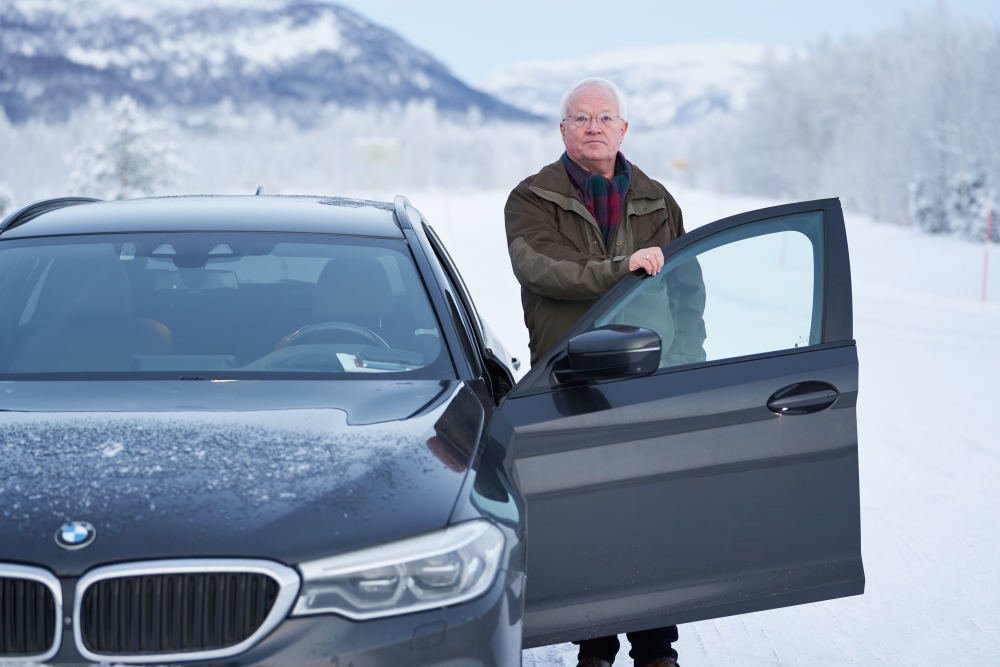 Portrett av Bjørn med bil