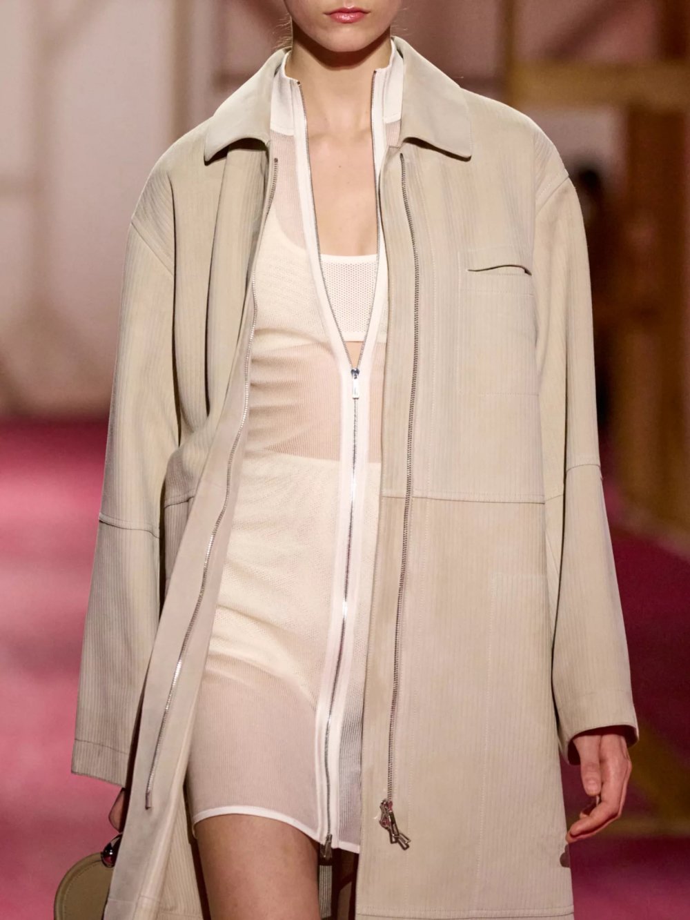 CatWalk01