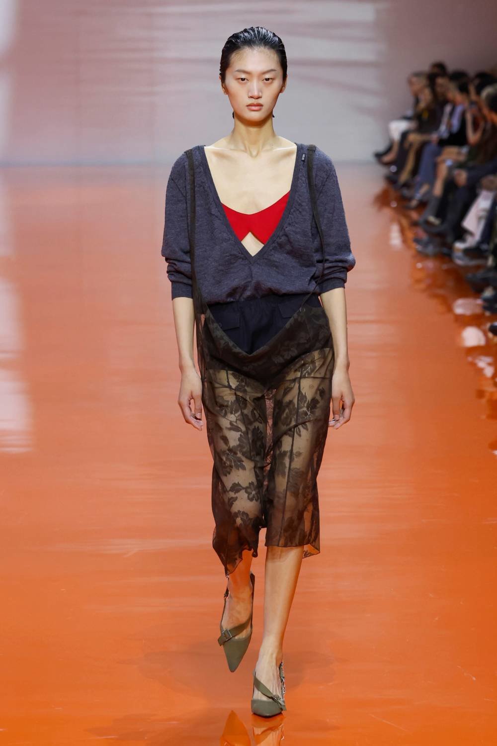 Prada viser frem trender for 2026 på catwalken